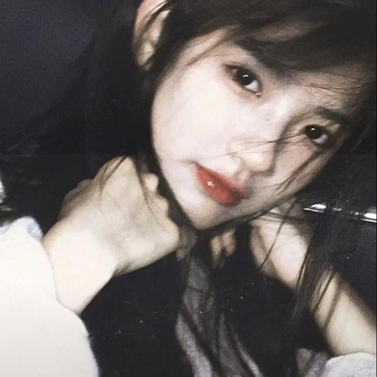 萝拉